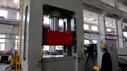 Máquina de prensagem a frio hidráulica de pórtico de 200 toneladas para venda